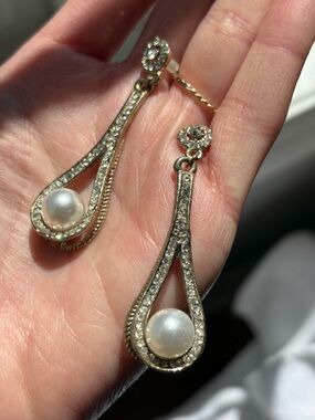 Vintage Gold Faux Pearl Drop Earrings